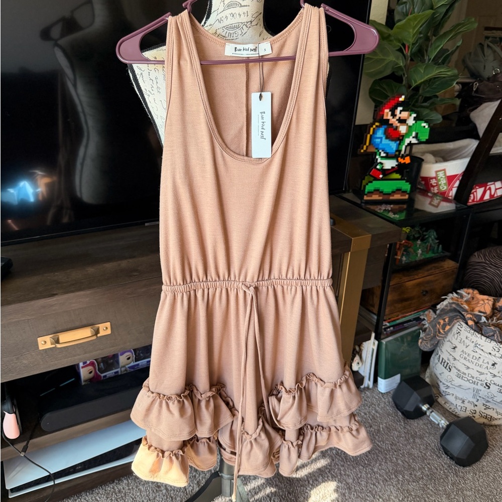 Ruffle hem dress - Mocha 3BN